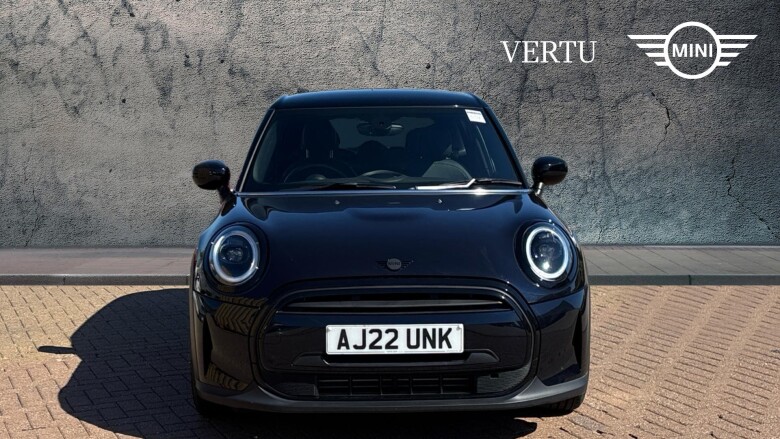 MINI Hatchback 1.5 Cooper Exclusive Premium 3dr Auto Petrol Hatchback